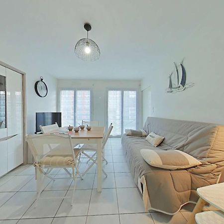 Appartement 2 Pieces Avec Parking Prive, Proche Plage Et Commerces, Saint-Gilles-Croix-De-Vie - Fr-1-224-783 Екстериор снимка